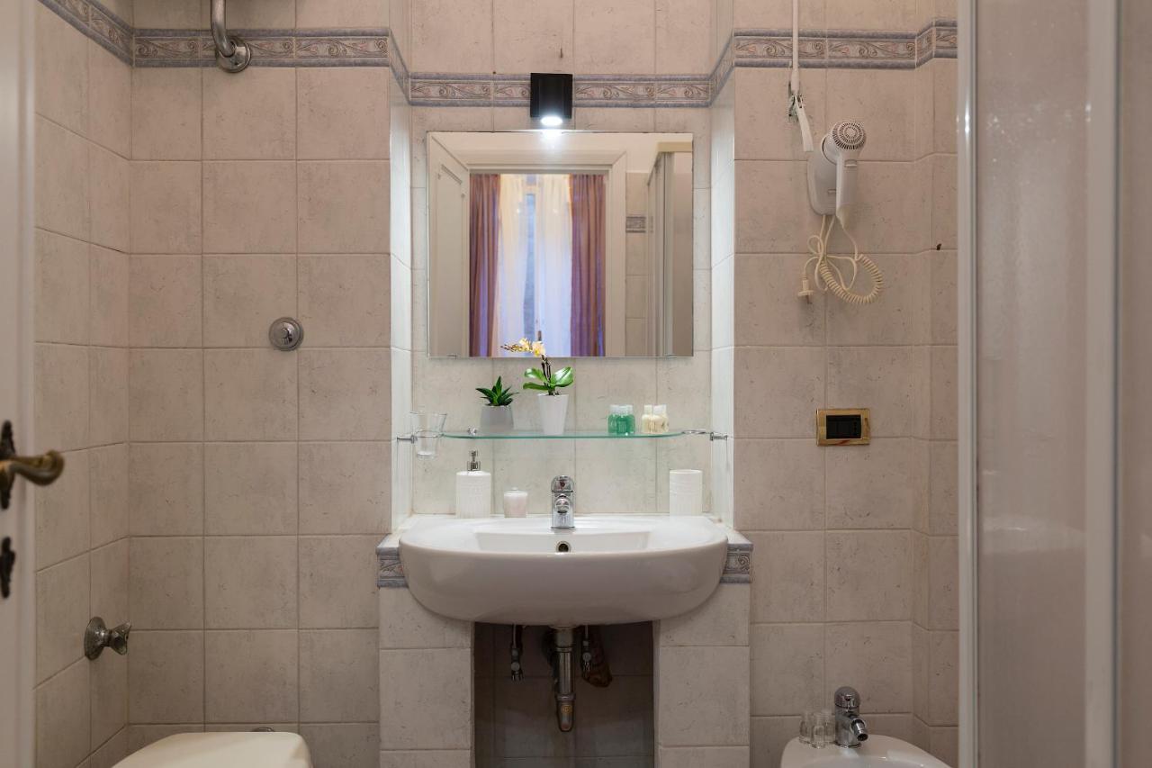 Monti Jungle Apartment - Urbana ローマ エクステリア 写真